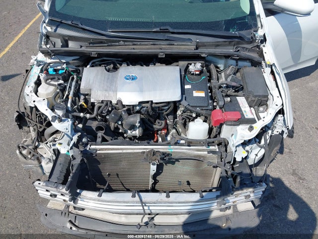 JTDKAMFU6N3174247 Toyota 2zr-fxe,1nm
