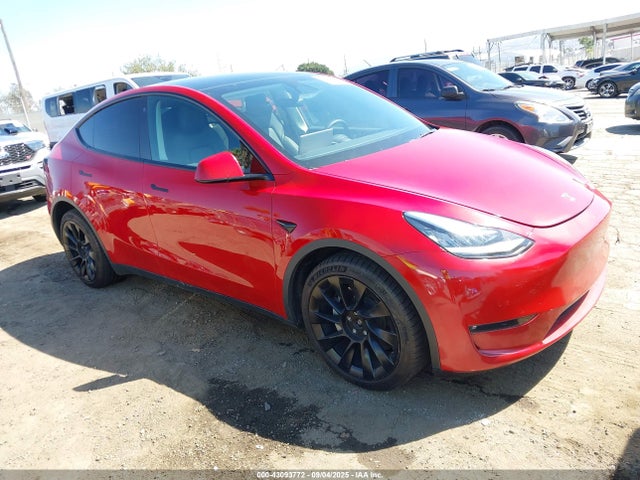2022 TESLA MODEL Y 7SAYGDEE6NF481264 Photo 0