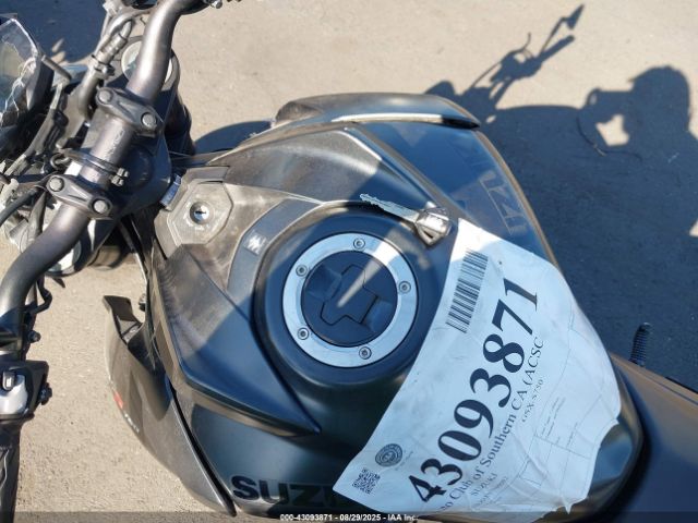 2022 SUZUKI GSX-S750 JS1C533DXN7100002 Photo 10