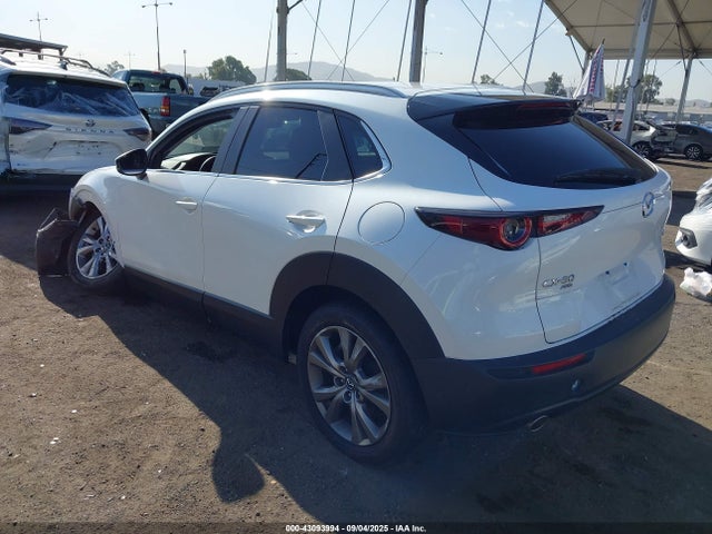 3MVDMBCL4NM402680 Mazda py