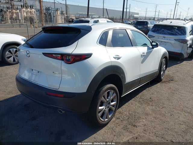 3MVDMBCL4NM402680 Mazda py
