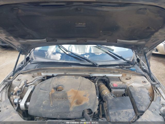 2019 VOLVO S60 7JRA22TK6KG002452 Photo 9