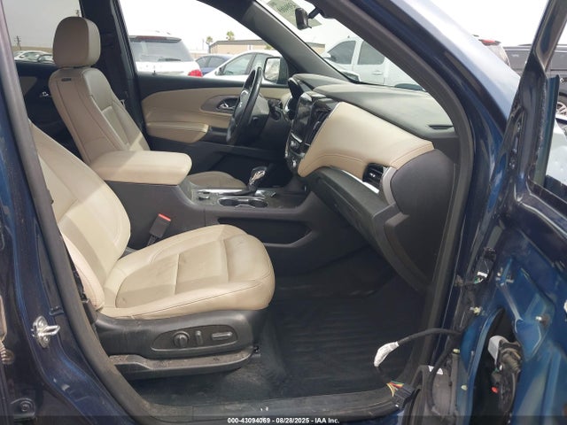 1GNEVHKW2PJ157998 Chevrolet lfy