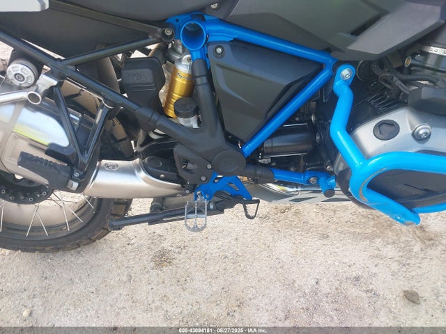 WB10A6106HZ655122 BMW 2017
