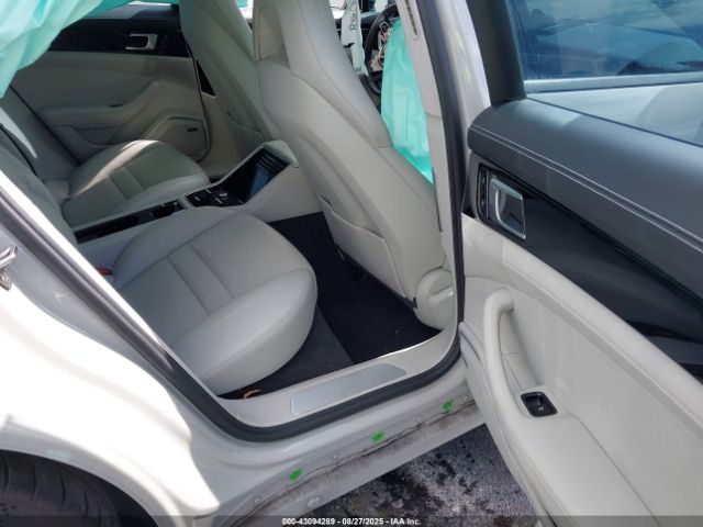 2021 PORSCHE PANAMERA WP0AJ2A71ML116403 Photo 7