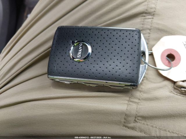 2017 VOLVO XC90 YV4102KK3H1114575 Photo 10