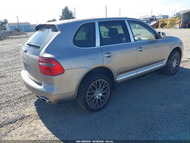 2008 PORSCHE CAYENNE WP1AB29P88LA46713 Photo 3