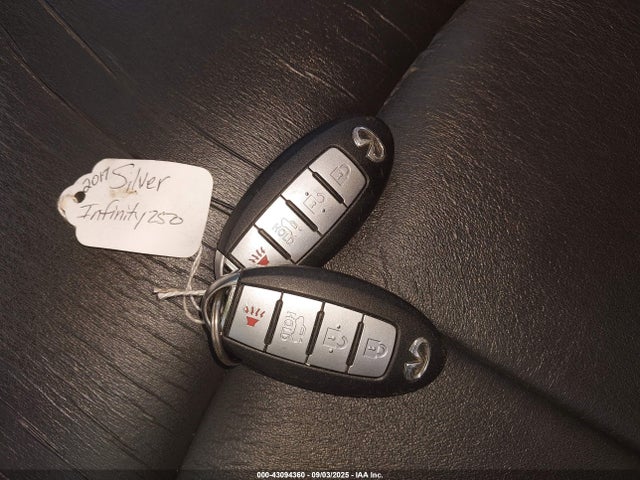 Infiniti 2017 2017 JN1EV7AR7HM836778 Image 11