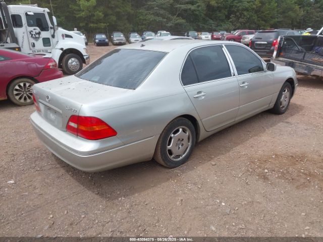 2002 LEXUS LS 430 JTHBN30F820064224 Photo 3