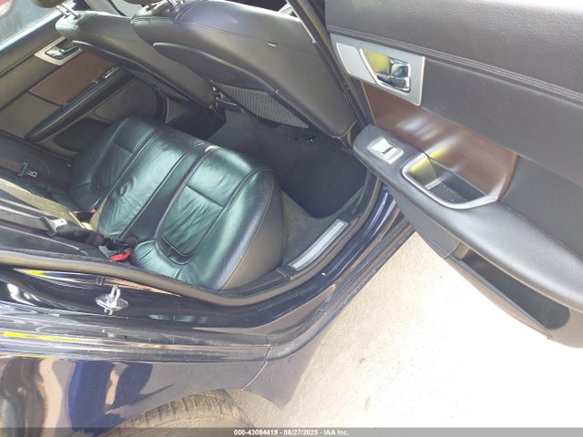 2013 JAGUAR XF SAJWA0ES0DPS83919 Photo 7