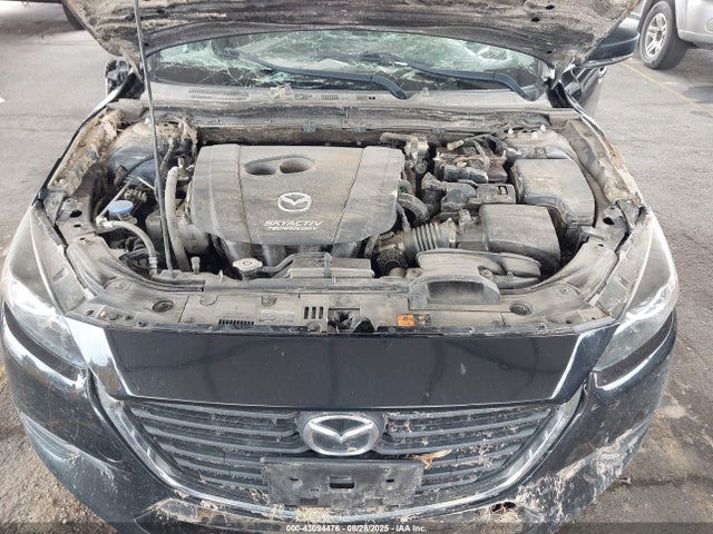 3MZBN1L3XJM165717 Mazda py
