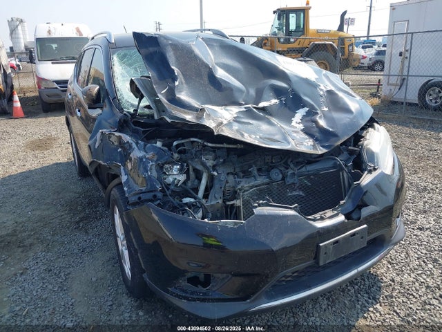 KNMAT2MV9FP560483 Nissan 2015