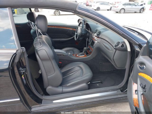 2005 MERCEDES-BENZ CLK 500 WDBTK75J25F144377 Photo 4