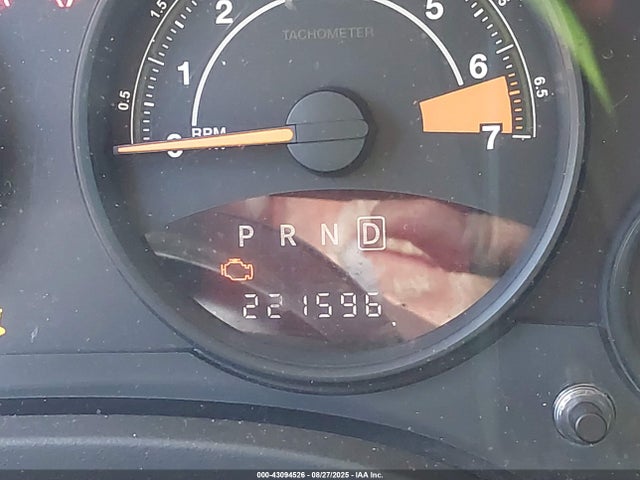 1C4NJPBB3FD305066 Jeep 2015
