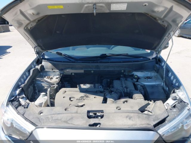 2018 MITSUBISHI OUTLANDER SPORT JA4AR3AU7JU004161 Photo 9