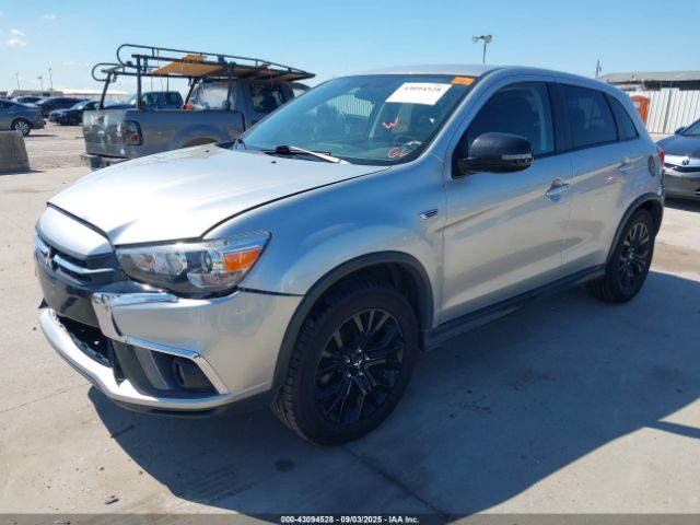 2018 MITSUBISHI OUTLANDER SPORT JA4AR3AU7JU004161 Photo 1