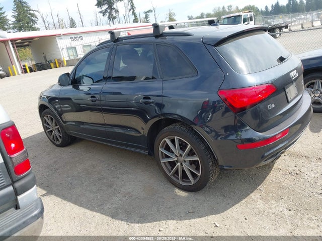 2015 AUDI Q5 WA1DMAFP7FA123677 Photo 2