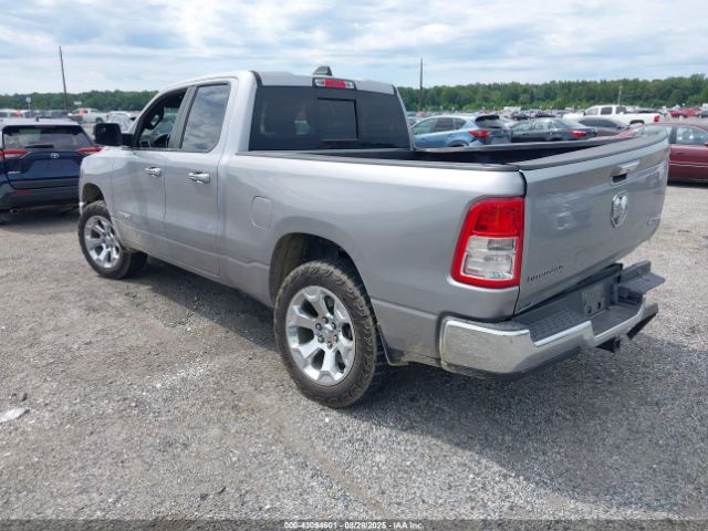 2019 RAM 1500 1C6RRFBG3KN663165 Photo 2