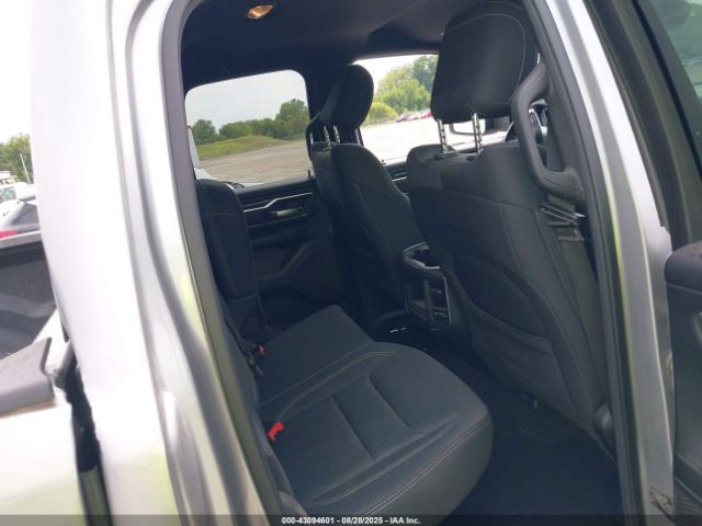 2019 RAM 1500 1C6RRFBG3KN663165 Photo 7