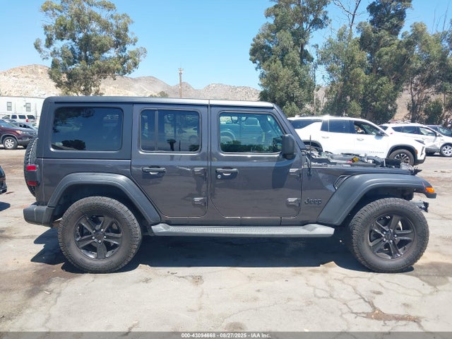 1C4HJXDN4MW596523 Jeep 2021