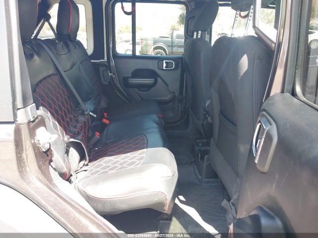 1C4HJXDN4MW596523 Jeep 2021