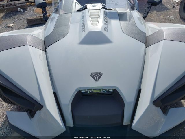 2022 POLARIS SLINGSHOT 57XAATHD5N8152074 Photo 9
