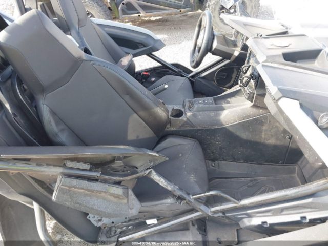 2022 POLARIS SLINGSHOT 57XAATHD5N8152074 Photo 4