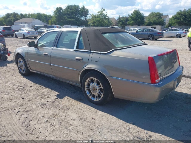 2006 CADILLAC DTS 1G6KD57Y86U105525 Photo 2