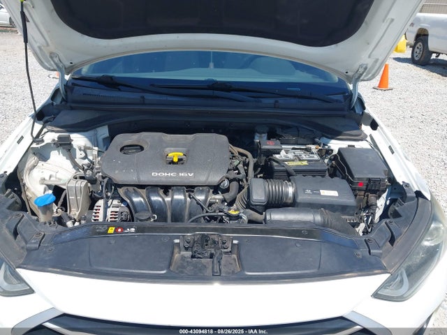 5NPD84LF7HH158514 Hyundai Elantra