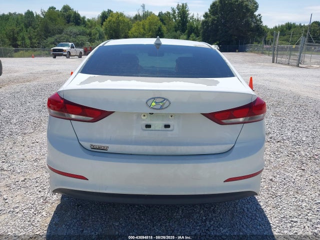 5NPD84LF7HH158514 Hyundai Elantra