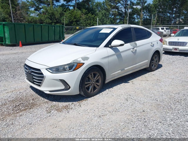 5NPD84LF7HH158514 Hyundai Elantra