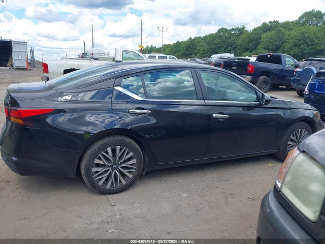 1N4BL4DV3PN341456 Nissan 2023