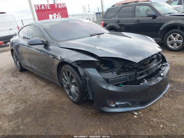 2016 TESLA MODEL S 5YJSA1E23GF166644 Photo 0