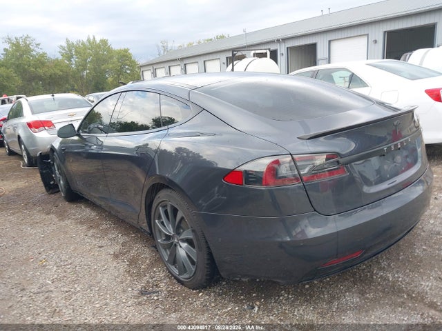 2016 TESLA MODEL S 5YJSA1E23GF166644 Photo 2