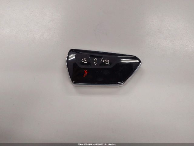 2023 VOLKSWAGEN GOLF R WVWEB7CDXPW188671 Photo 10