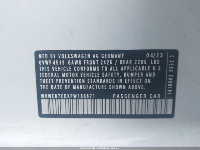 2023 VOLKSWAGEN GOLF R WVWEB7CDXPW188671 Photo 8