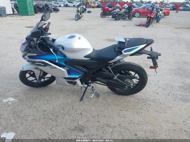 MH3RH25E5SK004506 Yamaha 2025