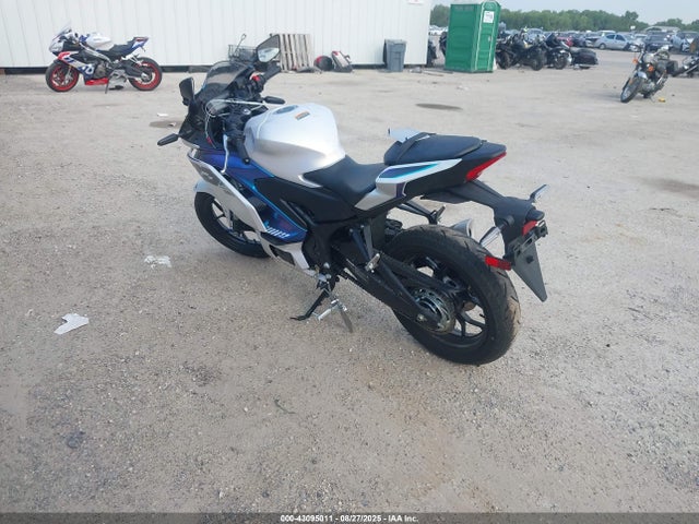 MH3RH25E5SK004506 Yamaha 2025