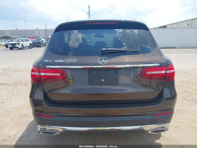 WDC0G4JB8JV111123 Mercedes-Benz m274