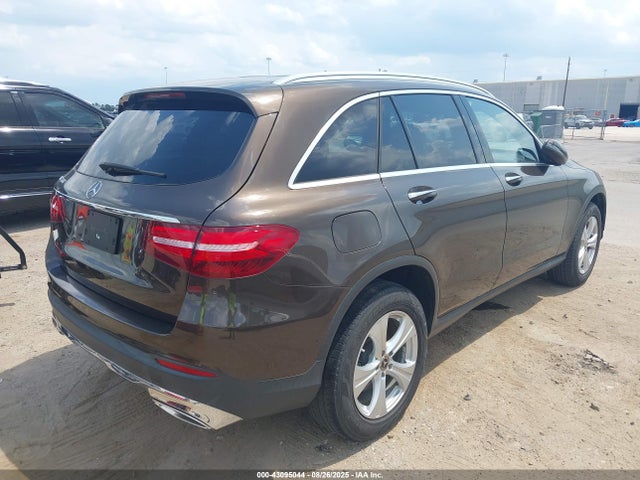 WDC0G4JB8JV111123 Mercedes-Benz m274
