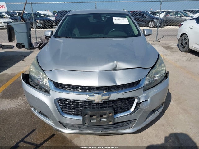 Chevrolet lkw 2015 1G11F5SL2FF125717 Image 12