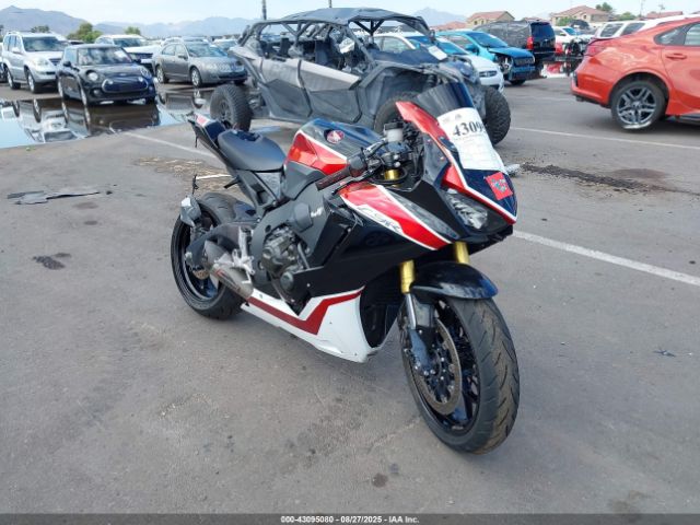 2017 HONDA CBR1000 JH2SC7702HK000717