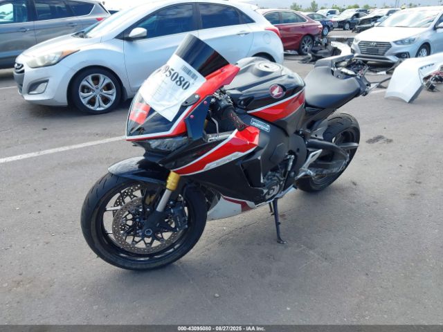 2017 HONDA CBR1000 JH2SC7702HK000717 Photo 1