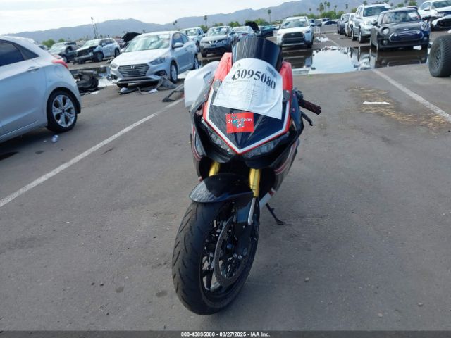 2017 HONDA CBR1000 JH2SC7702HK000717 Photo 4