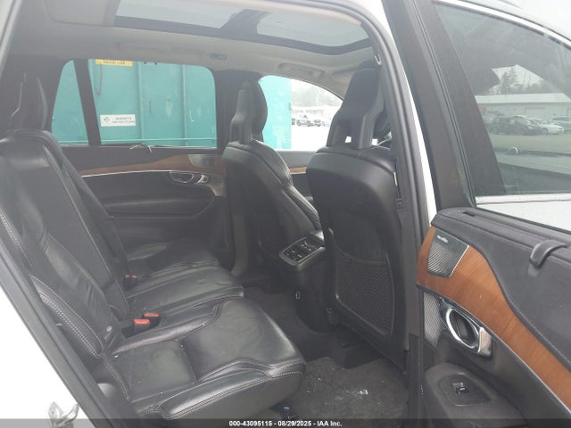 Volvo b4204t27 2016 YV4A22PL4G1024541 Image 8