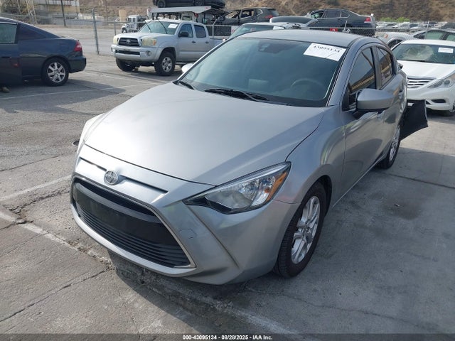 3MYDLBZV3GY135557 Scion p5v