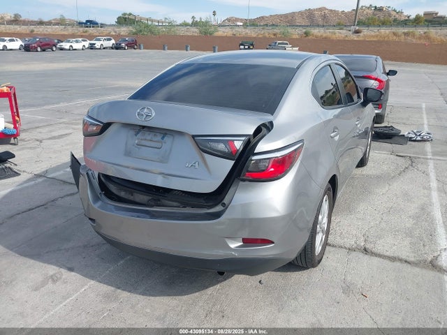 3MYDLBZV3GY135557 Scion p5v