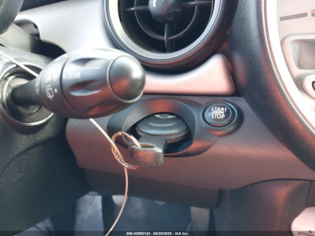 2010 MINI COOPER WMWMF3C59ATU78178 Photo 10