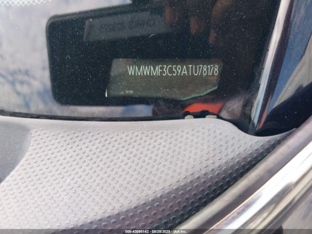 2010 MINI COOPER WMWMF3C59ATU78178 Photo 8