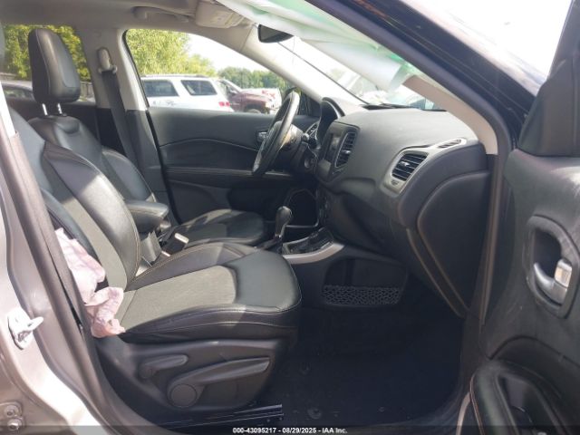 2019 JEEP COMPASS 3C4NJDBB0KT652857 Photo 4
